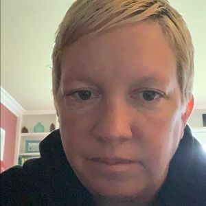 Meet your Posher, Jen